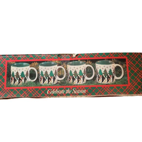 4 Vintage Penguin Holiday Christmas Mugs original box - Picture 6 of 6